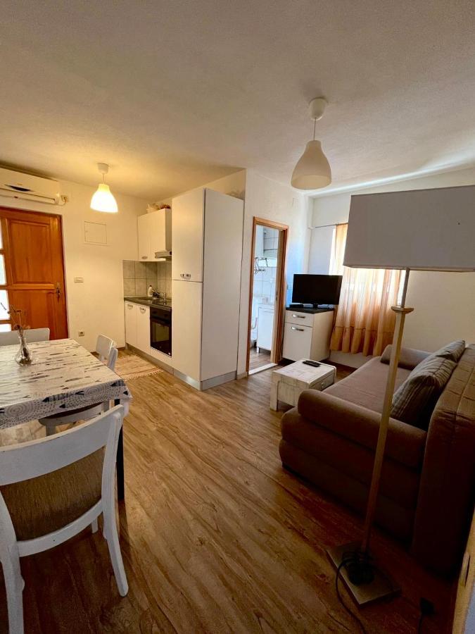 Villa Anita Sobra Extérieur photo